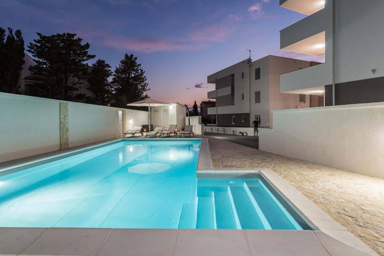 Villa Star 4 Luxury Apartment With A Pool Novalja Buitenkant foto