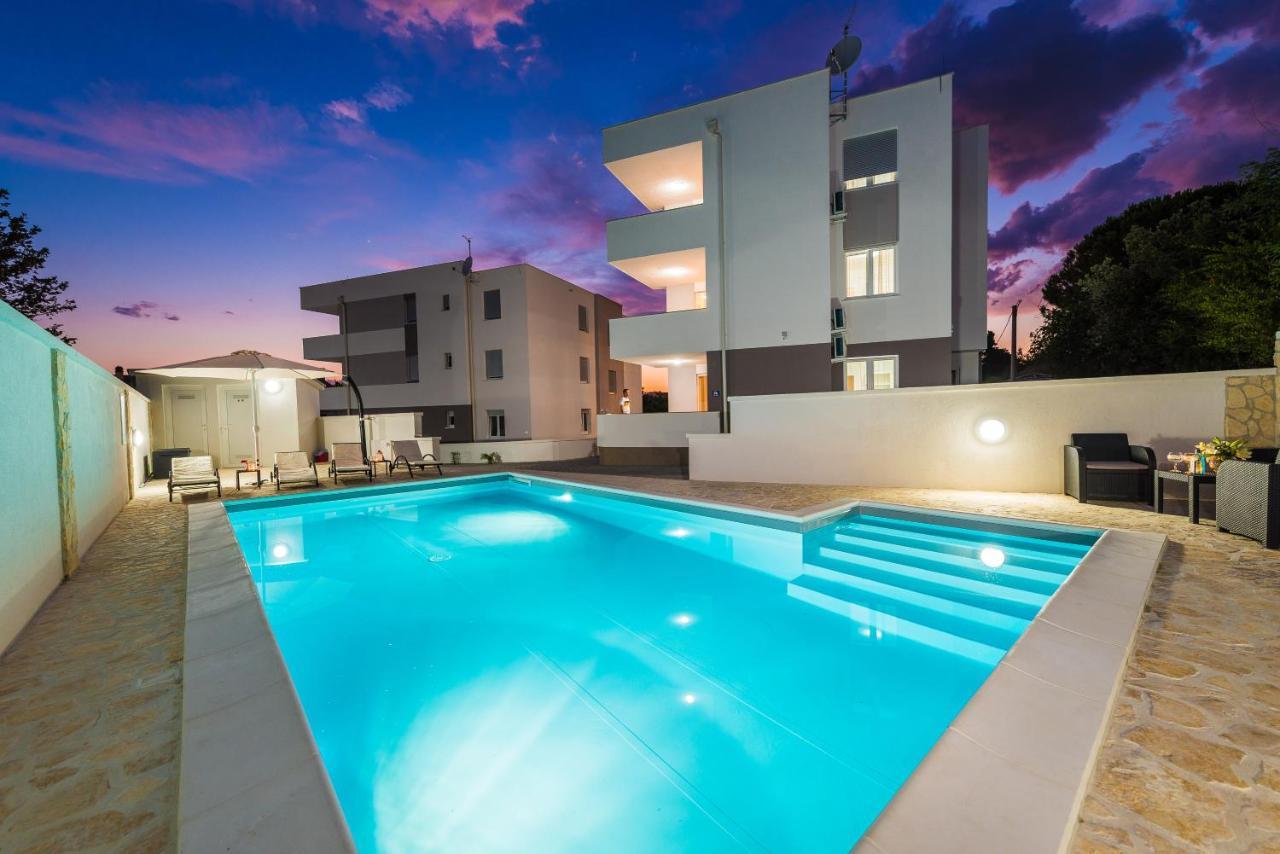 Villa Star 4 Luxury Apartment With A Pool Novalja Buitenkant foto