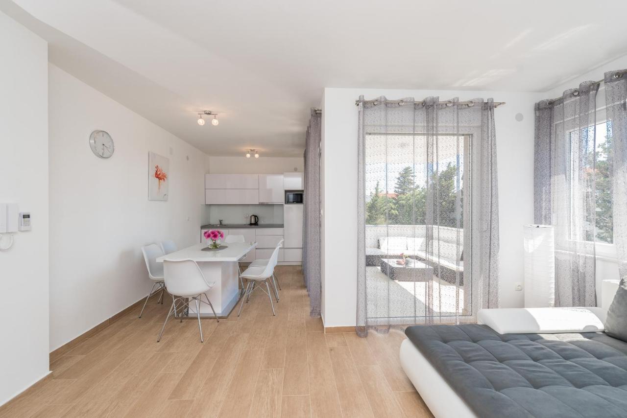 Villa Star 4 Luxury Apartment With A Pool Novalja Buitenkant foto