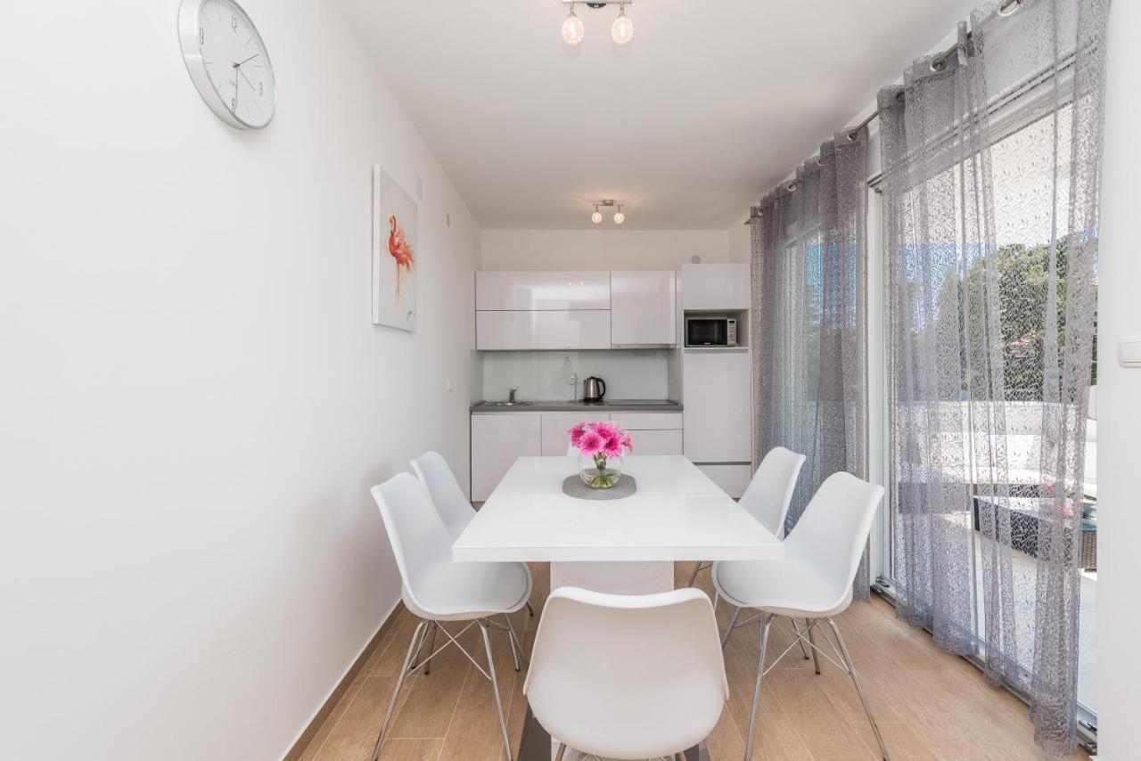 Villa Star 4 Luxury Apartment With A Pool Novalja Buitenkant foto
